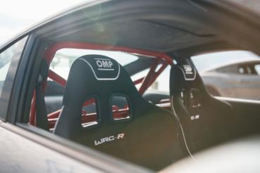 Preview: TITAN MOTORSPORTS 996 / 997 PORSCHE ÜBERROLLBÜGEL (HARNESS BAR)