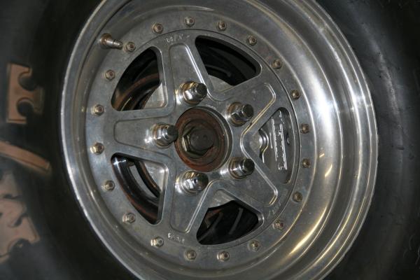 Titan Motorsports/Strange Engineering Hinterradbremssatz für Toyota Supra MKIV